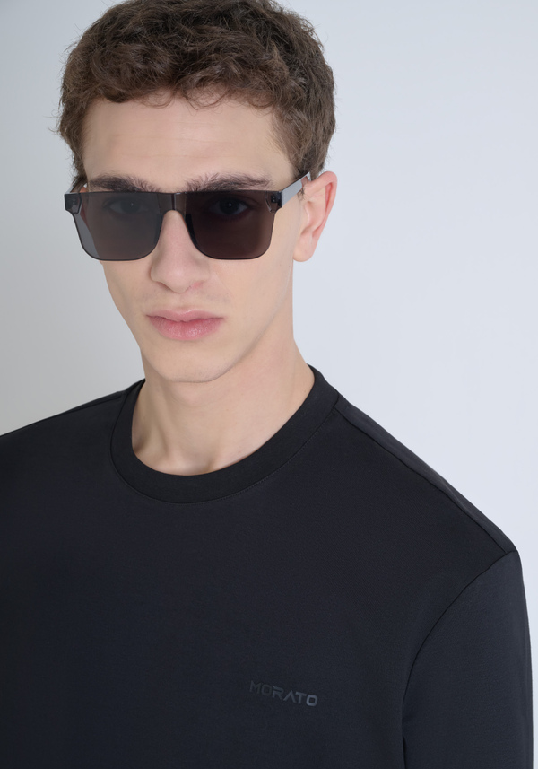 RELAXED FIT 100% COTTON JERSEY T-SHIRT WITH TONE-ON-TONE EMBOSSED LOGO LETTERING - Antony Morato Online Shop