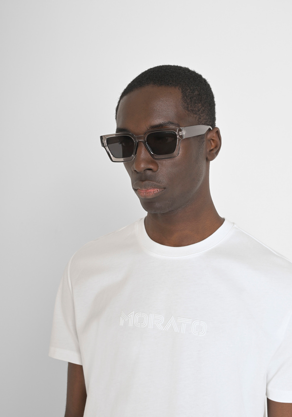 REGULAR FIT 100% COTTON JERSEY T-SHIRT WITH TONE-ON-TONE EMBOSSED LOGO - Antony Morato Online Shop