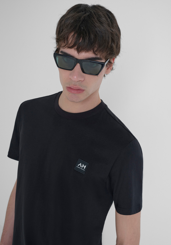 CAMISETA REGULAR FIT DE PUNTO DE ALGODÓN PURO DE COLOR LISO CON LOGOTIPO EN RELIEVE TONO SOBRE TONO - Antony Morato Online Shop