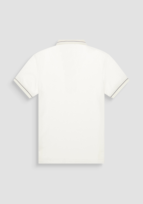 T-SHIRT REGULAR FIT AUS 100 % BAUMWOLLJERSEY MIT KONTRASTIERENDEM LOGO-PATCH - Antony Morato Online Shop