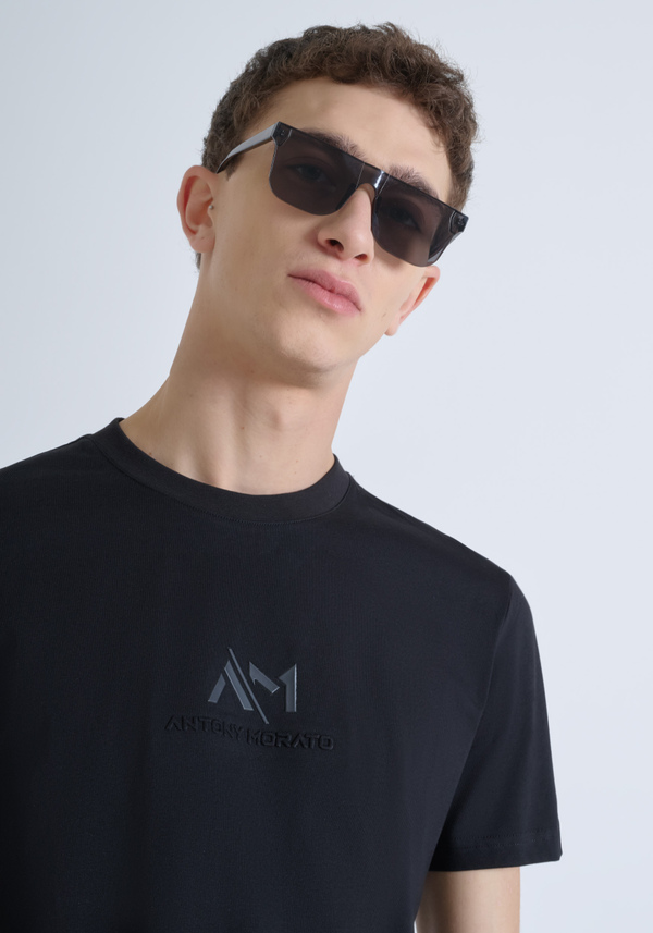 PURE COTTON JERSEY SLIM FIT T-SHIRT WITH TONE ON TONE EMBOSSED LOGO - Antony Morato Online Shop