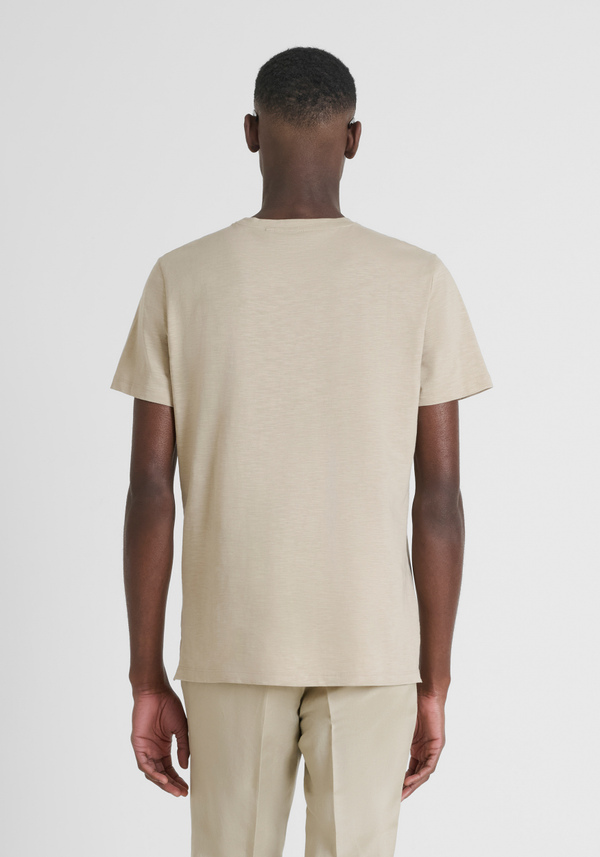 CAMISETA REGULAR FIT EN TEJIDO DE ALGODÓN CON LOGOTIPO BORDADO - Antony Morato Online Shop