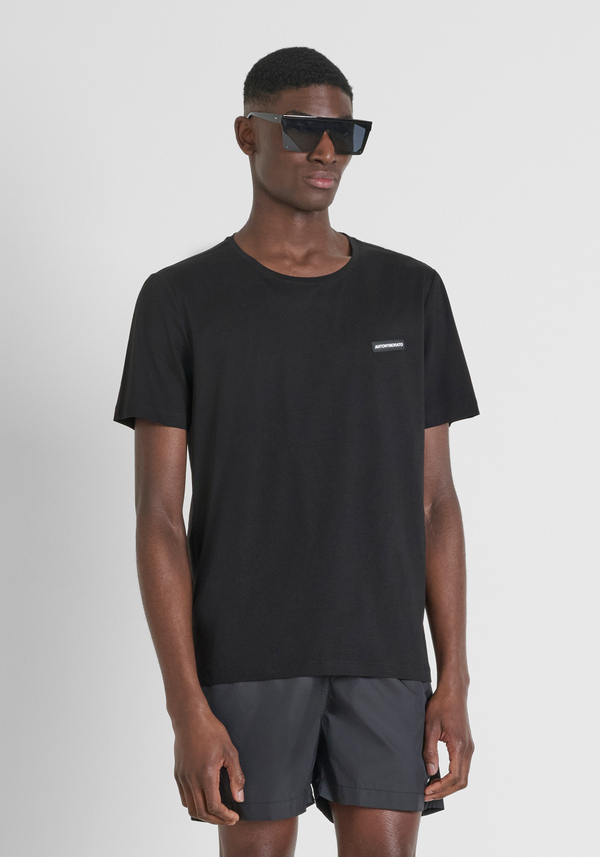 CAMISETA REGULAR FIT EN TEJIDO DE ALGODÓN CON PARCHE DE GOMA CON EL LOGOTIPO - Antony Morato Online Shop