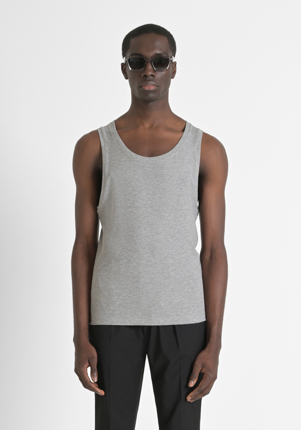 T-SHIRT REGULAR FIT EN TISSU STRETCH DOUX AVEC PLAQUETTE LOGOTYPÉE COUSUE SUR LE DOS - Antony Morato Online Shop