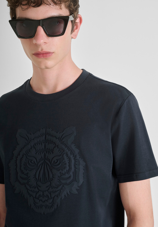 REGULAR FIT COTTON JERSEY T-SHIRT WITH RUBBERIZED TIGER PRINT - Antony Morato Online Shop