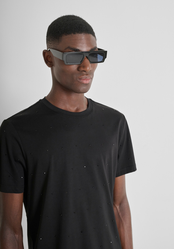 REGULAR FIT T-SHIRT IN COTTON BLEND WITH STUDS - Antony Morato Online Shop
