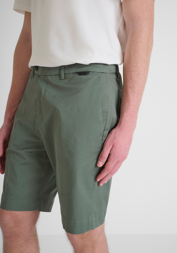 SHORT SLIM FIT «MARK» EN MEZCLA DE ALGODÓN ELÁSTICO - Antony Morato Online Shop