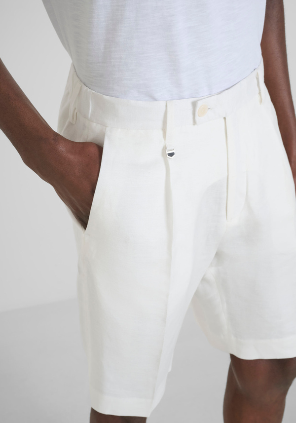 SHORTS REGULAR FIT "LUIS" IN LINEN VISCOSE BLEND - Antony Morato Online Shop