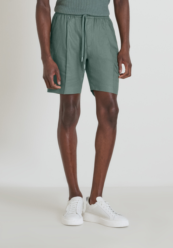 "NEIL" REGULAR FIT SHORTS IN SOFT LINEN BLEND WITH ELASTIC AND DRAWSTRING WAISTBAND - Antony Morato Online Shop