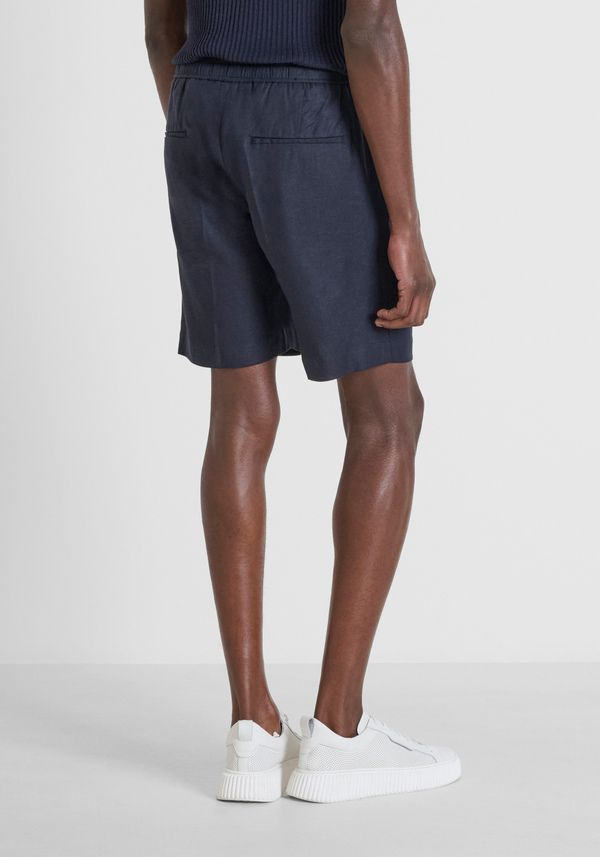 "NEIL" REGULAR FIT SHORTS IN SOFT LINEN BLEND WITH ELASTIC AND DRAWSTRING WAISTBAND - Antony Morato Online Shop