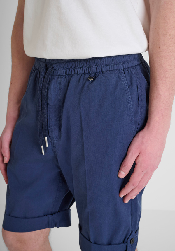 SHORT REGULAR FIT «JESS» DE ALGODÓN ELÁSTICO TEÑIDO EN PRENDA - Antony Morato Online Shop