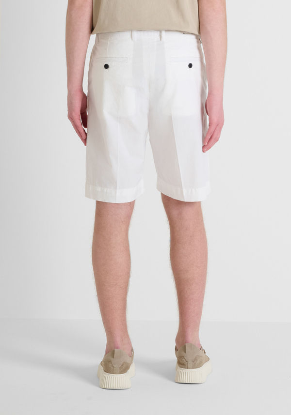 SHORT REGULAR FIT « GAEL » EN COTON POPELINE EXTENSIBLE - Antony Morato Online Shop