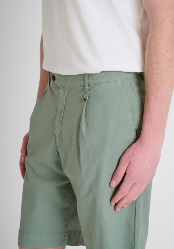 SHORT REGULAR FIT «GAEL» DE ALGODÓN POPELINA ELÁSTICO - Antony Morato Online Shop