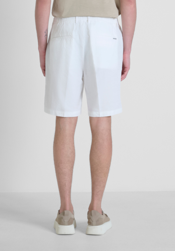 SHORTS RELAXED FIT "EVAN" IN MISTO LINO E COTONE CON PLACCHETTA LOGATA - Antony Morato Online Shop