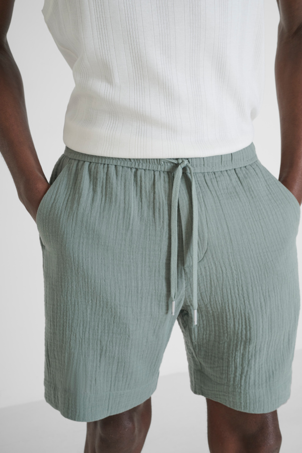 SHORT REGULAR FIT EN TEJIDO DE ALGODÓN DE TACTO SUAVE Y ACABADO CRINCKLE - Antony Morato Online Shop