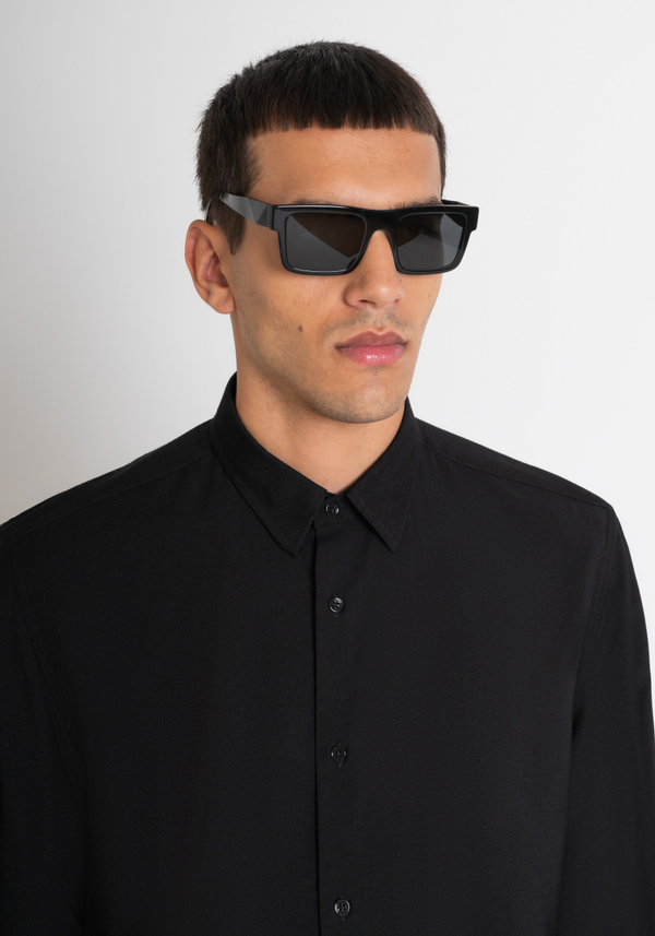 HEMD „NAPOLI“ REGULAR FIT AUS SCHWARZEM VISKOSE-MISCHGEWEBE MIT WEICHER NOTE - Antony Morato Online Shop