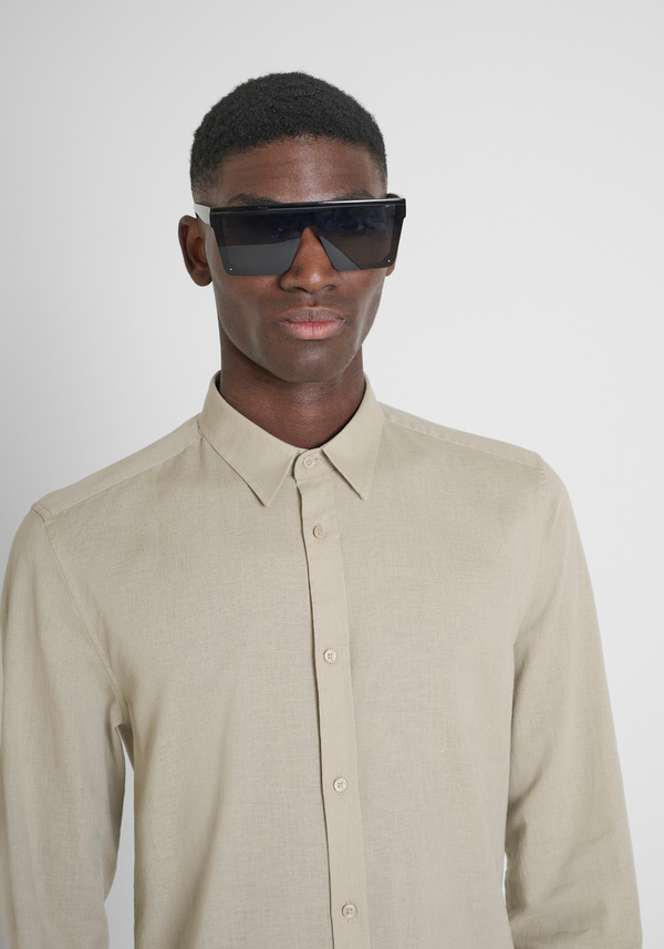 CAMISA SLIM FIT «ALICANTE» EN MEZCLA DE ALGODÓN Y LINO CON LOGOTIPO BORDADO - Antony Morato Online Shop