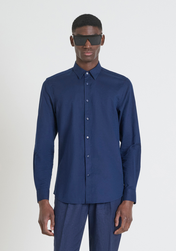 CAMISA SLIM FIT «ALICANTE» EN MEZCLA DE ALGODÓN Y LINO CON LOGOTIPO BORDADO - Antony Morato Online Shop