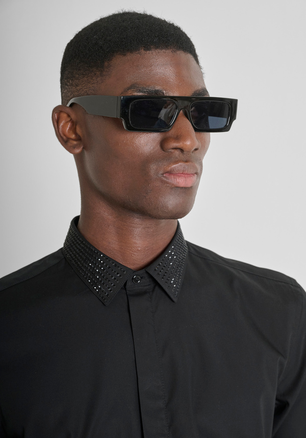SLIM FIT "LONDON" SHIRT IN EASY IRON FABRIC WITH STUDS - Antony Morato Online Shop