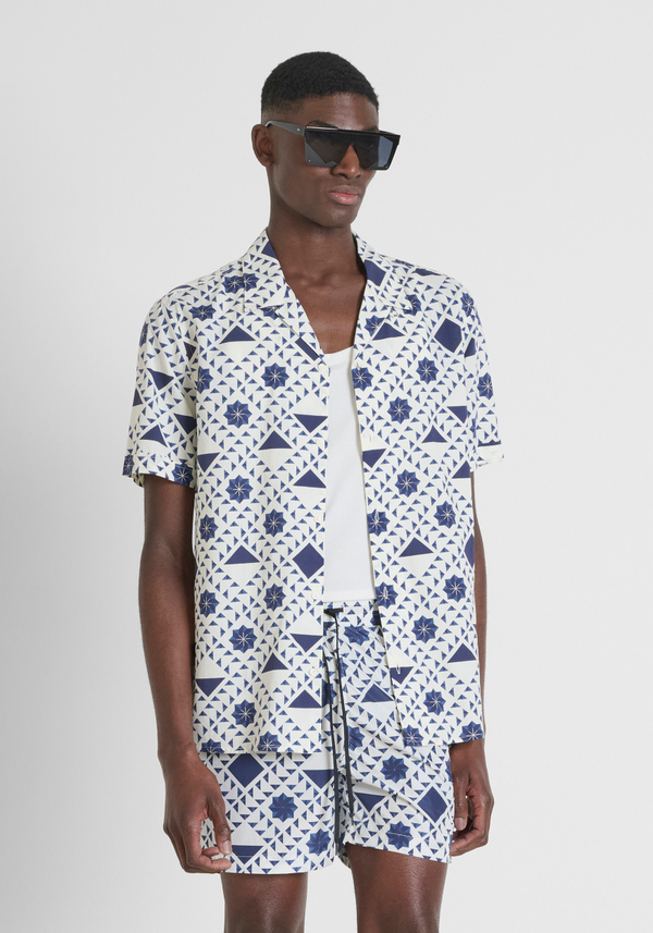 CAMICIA REGULAR STRAIGHT FIT "HONOLULU" IN COTONE STAMPATO E BADGE LOGATO - Antony Morato Online Shop