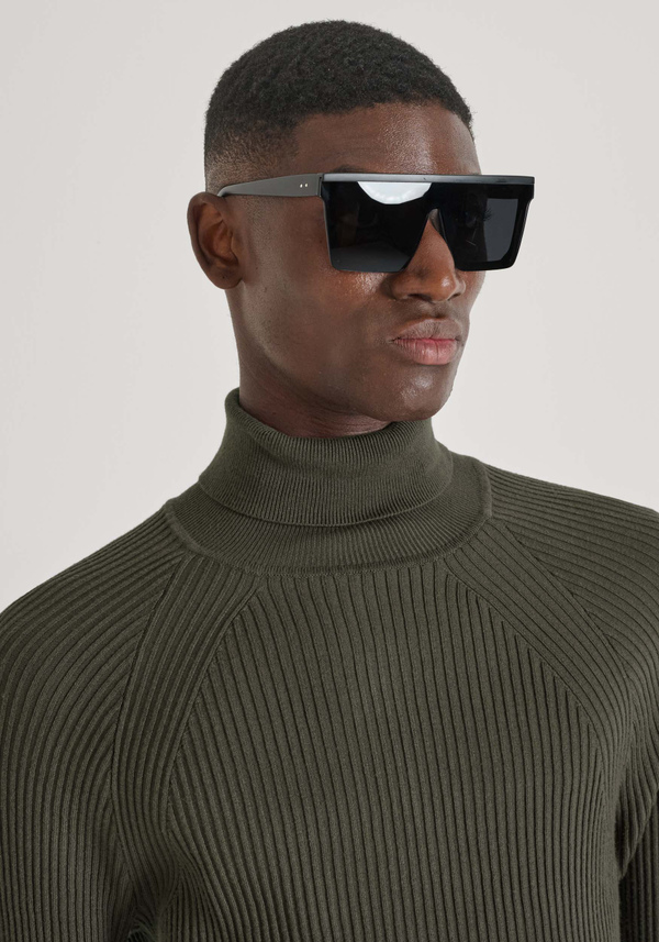 SUPER SLIM FIT TURTLENECK SWEATER IN STRETCH VISCOSE BLEND - Antony Morato Online Shop