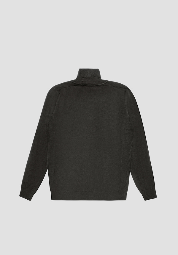 MAGLIA SLIM FIT IN FILATO MISTO VISCOSA CON PATCH LOGATO - Antony Morato Online Shop