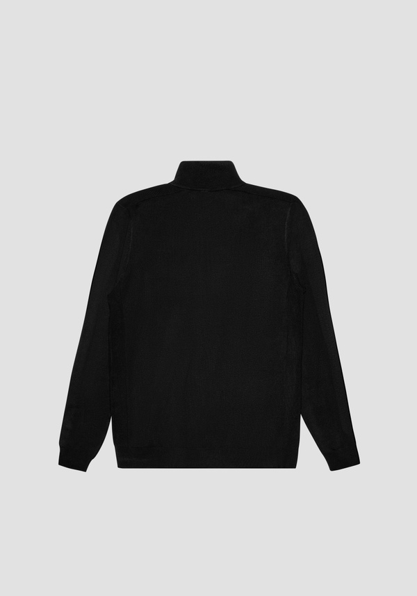 SLIM FIT VISCOSE BLEND SWEATER WITH LOGO PATCH AND ZIP - Antony Morato Online Shop