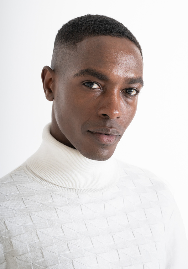 REGULAR FIT TURTLENECK SWEATER IN WARM WORKED COTTON - Antony Morato Online Shop