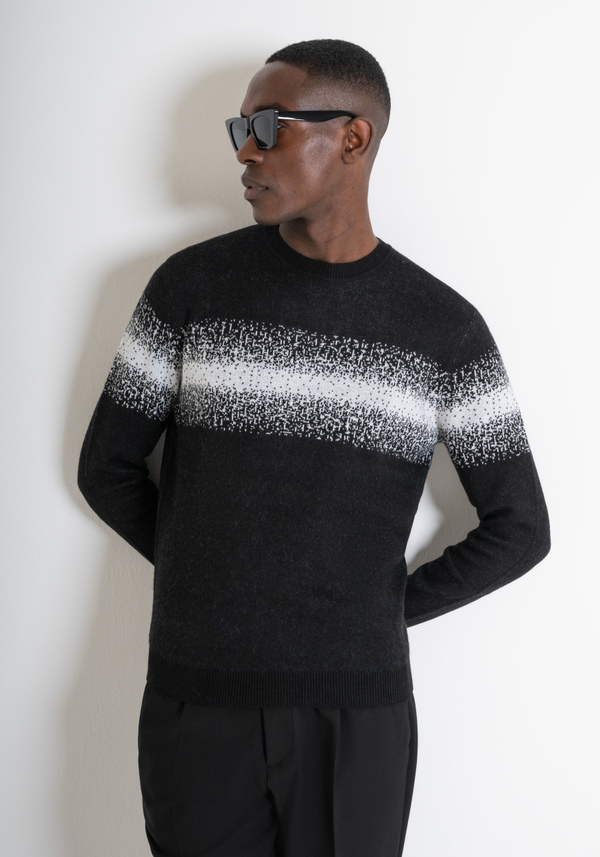 REGULAR FIT SWEATER IN MERINO WOOL BLEND WITH BANDS - Antony Morato Online Shop