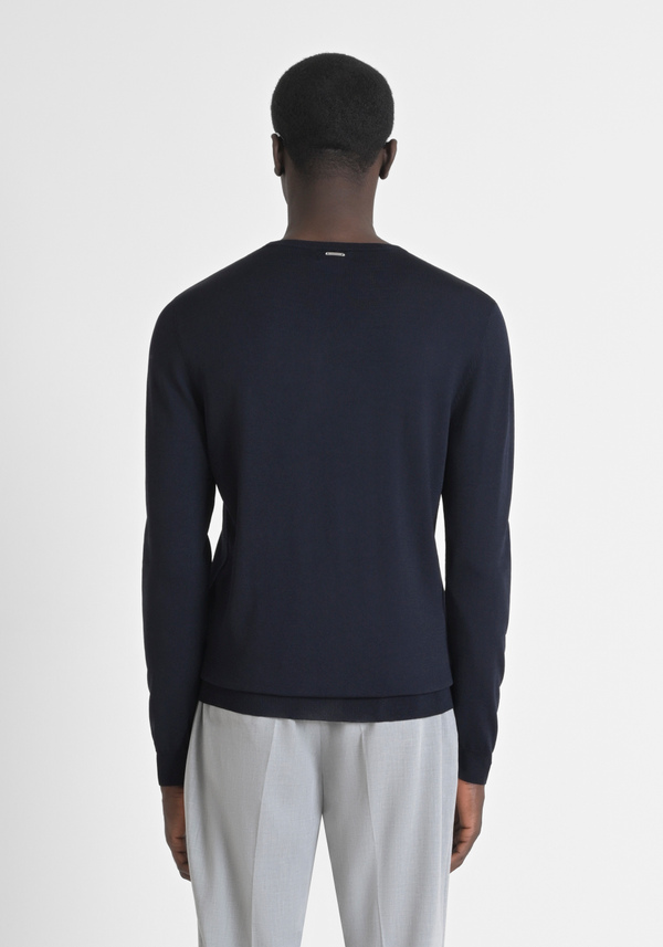 MAGLIA SUPER SLIM FIT IN MISTO VISCOSA FILATO SUPER FINE - Antony Morato Online Shop