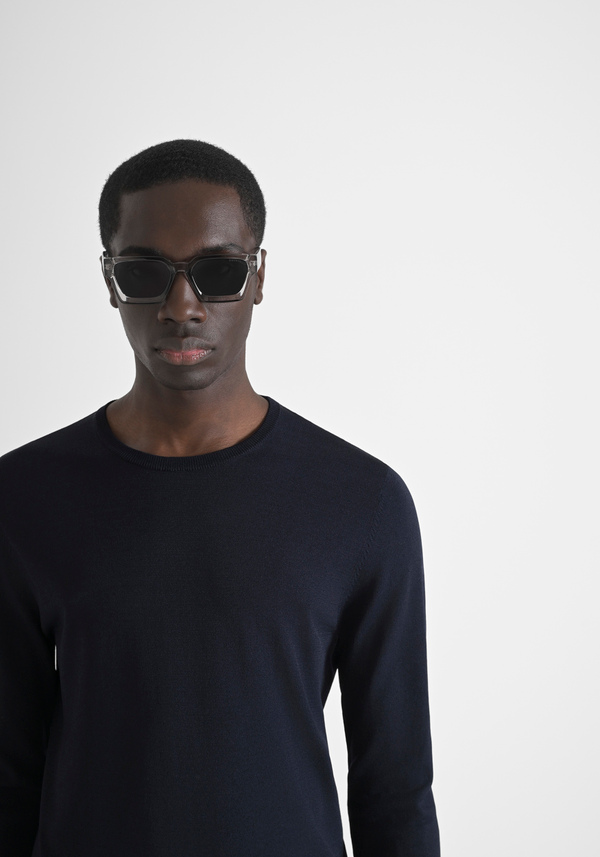 MAGLIA SUPER SLIM FIT IN MISTO VISCOSA FILATO SUPER FINE - Antony Morato Online Shop
