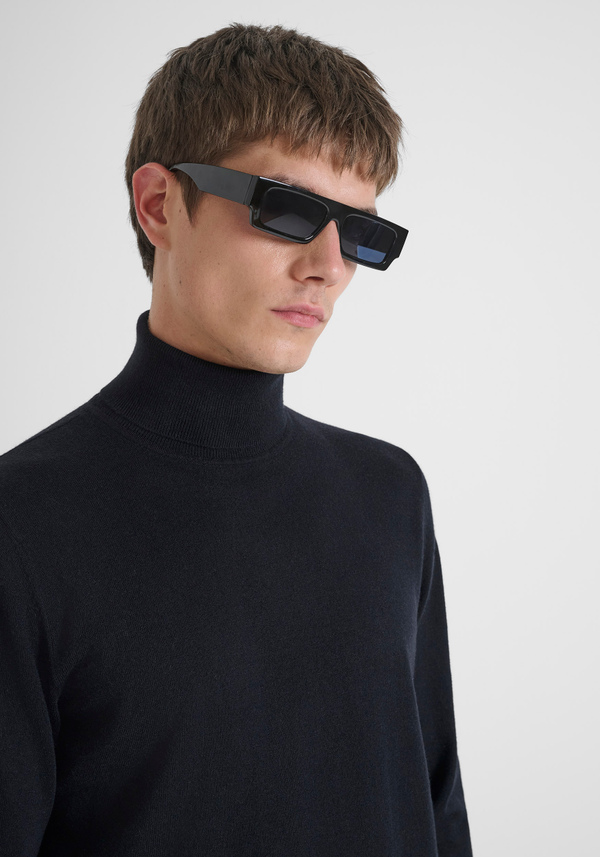 REGULAR FIT WOOL AND CASHMERE BLEND SWEATER WITH COLLAR - Antony Morato Online Shop