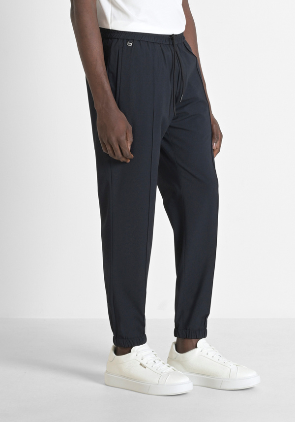 HOSE REGULAR FIT „NATE“ AUS ELASTISCHEM VISKOSE-MISCHGEWEBE - Antony Morato Online Shop