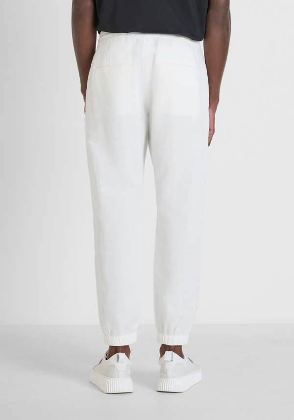 PANTALON REGULAR FIT « NATE » EN COTON MÉLANGÉ À DU LIN - Antony Morato Online Shop
