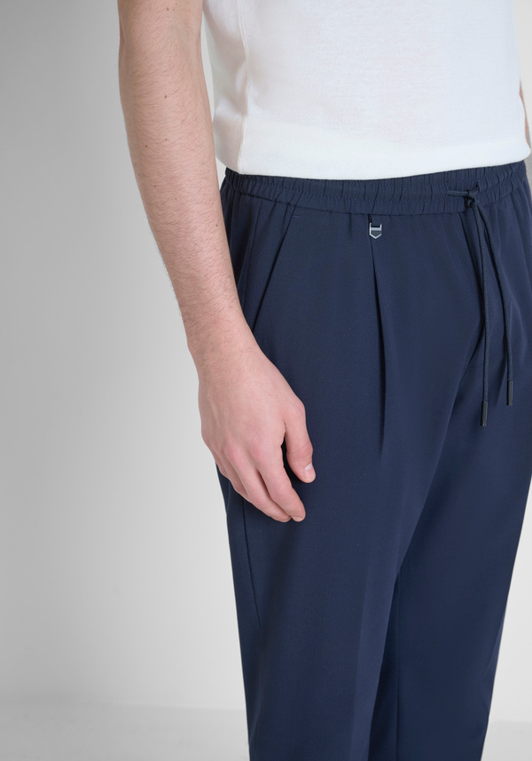 HOSE REGULAR FIT „VINCENT“ AUS ELASTISCHEM GEWEBE - Antony Morato Online Shop