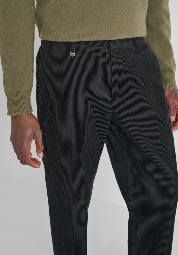 REGULAR FIT TROUSERS "WILL" VELVET - Antony Morato Online Shop
