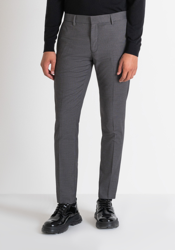 HOSE „BONNIE“ SLIM FIT AUS STRETCH-VISKOSE MIT FANTASIE-MUSTER - Antony Morato Online Shop