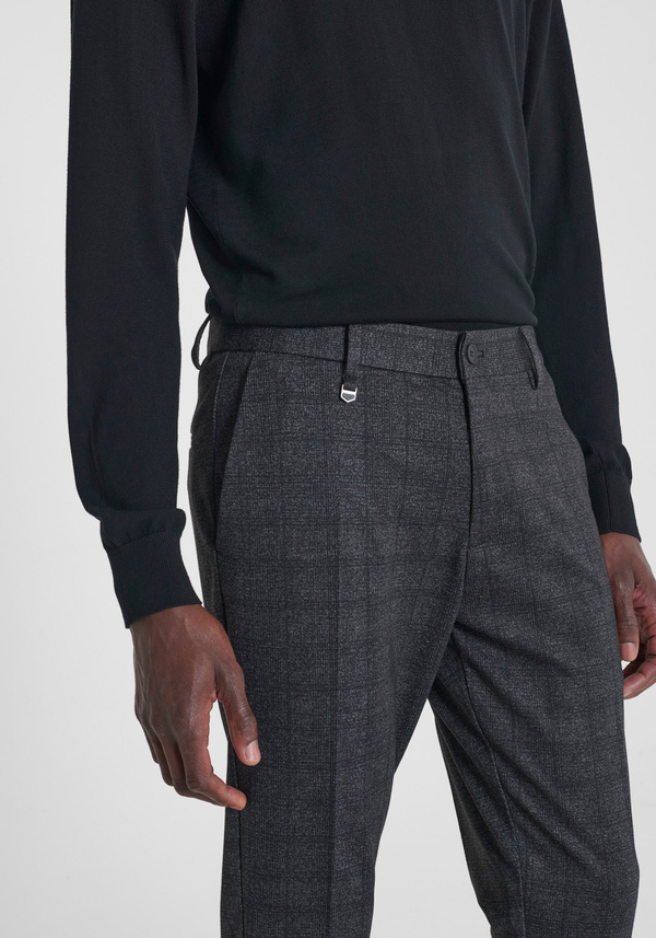 PANTALONES SUPER SKINNY FIT «ASHE» MEZCLA DE VISCOSA ELÁSTICA - Antony Morato Online Shop