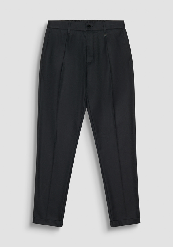 PANTALONI "GUSTAF" CARROT FIT NERO IN VISCOSA - Antony Morato Online Shop