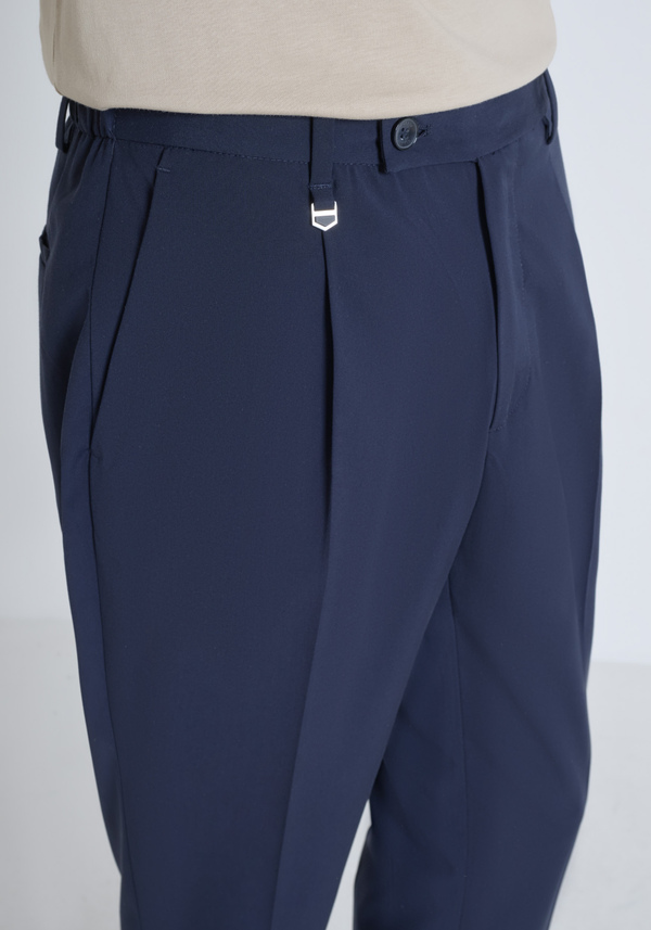 "LUIS" REGULAR FIT TROUSERS IN SOFT ELASTIC VISCOSE BLEND FABRIC WITH ASYMMETRIC CLOSURE - Antony Morato Online Shop