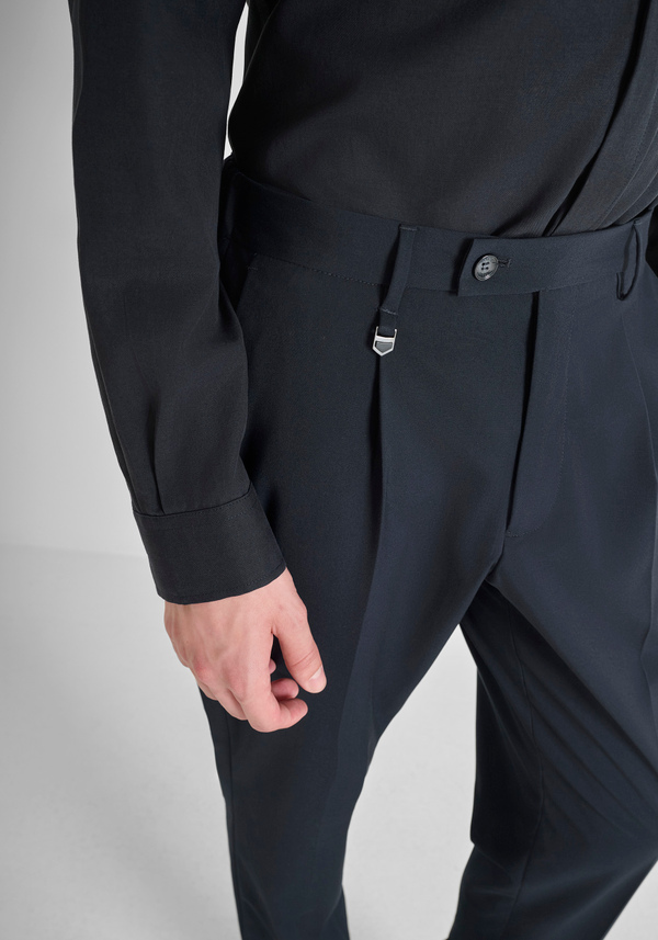 "LUIS" REGULAR FIT TROUSERS IN STRETCH VISCOSE BLEND - Antony Morato Online Shop