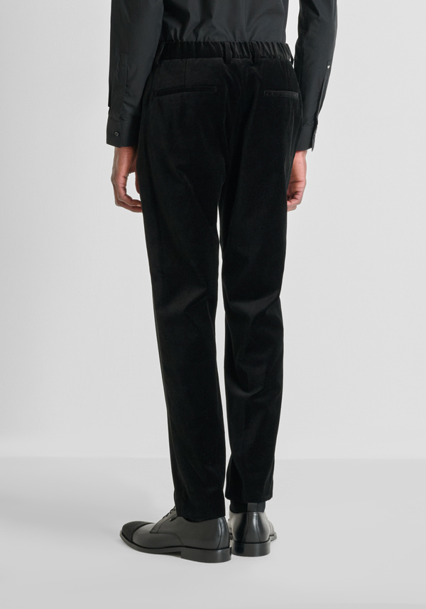 REGULAR FIT "CORA" VELVET STRAIGHT-LEG TROUSERS - Antony Morato Online Shop