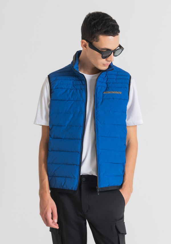 SLIM-FIT VEST IN TECHNICAL FABRIC WITH LIGHTWEIGHT PADDING - Antony Morato Online Shop