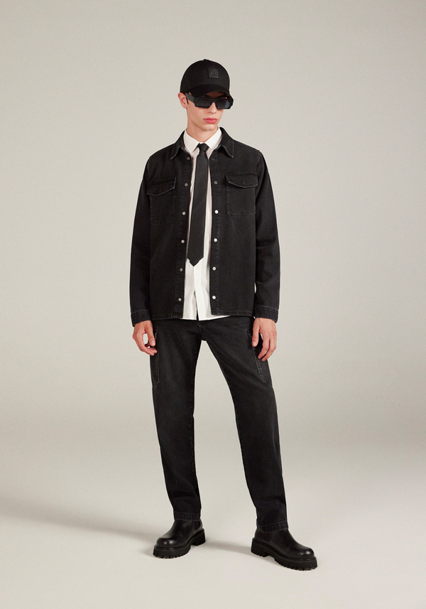 HEMD SLIM FIT „LONDON“ AUS EASY-IRON-BAUMWOLLE MIT VERDECKTER KNOPFLEISTE - Antony Morato Online Shop