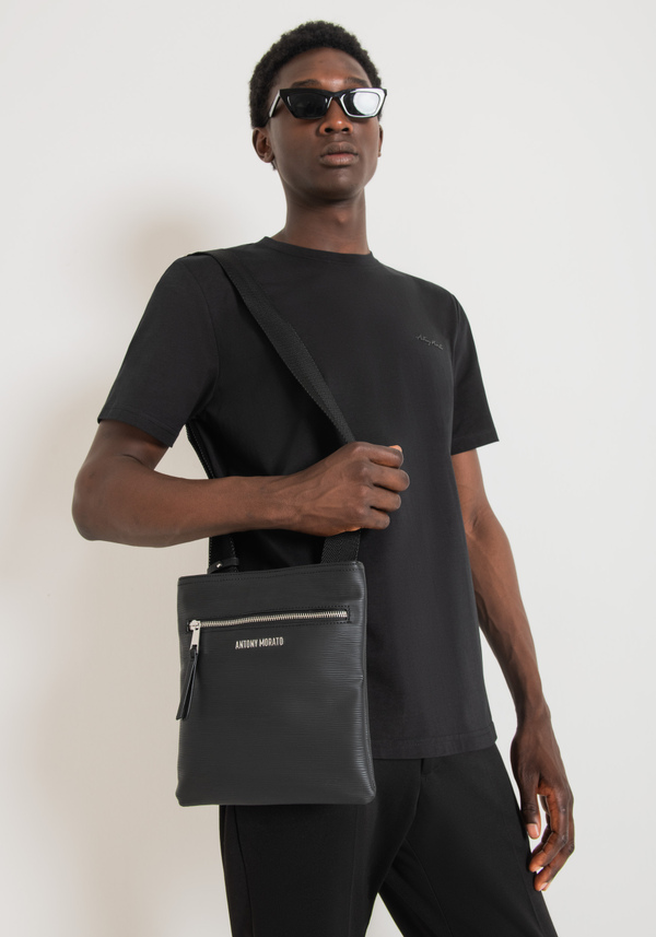 MESSENGER IN TESSUTO EFFETTO PALMELLATO - Antony Morato Online Shop