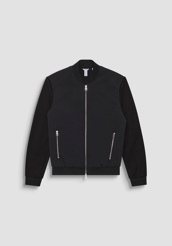 MANTEAU DE COUPE RÉGULIÈRE EN TISSU TECHNO ET EMPIÈCEMENTS EN STRETCH - Antony Morato Online Shop