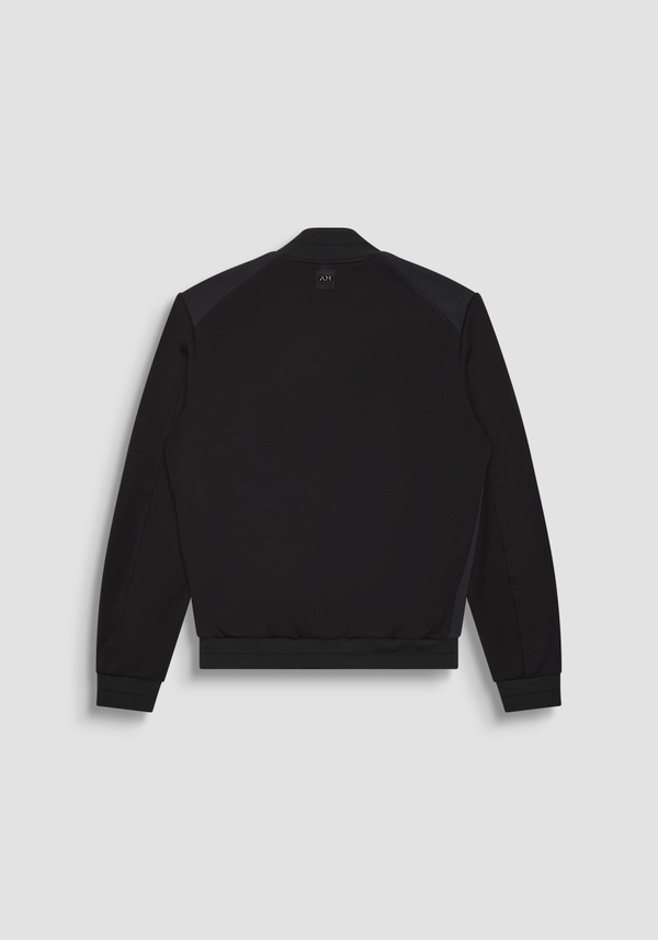 MANTEAU DE COUPE RÉGULIÈRE EN TISSU TECHNO ET EMPIÈCEMENTS EN STRETCH - Antony Morato Online Shop
