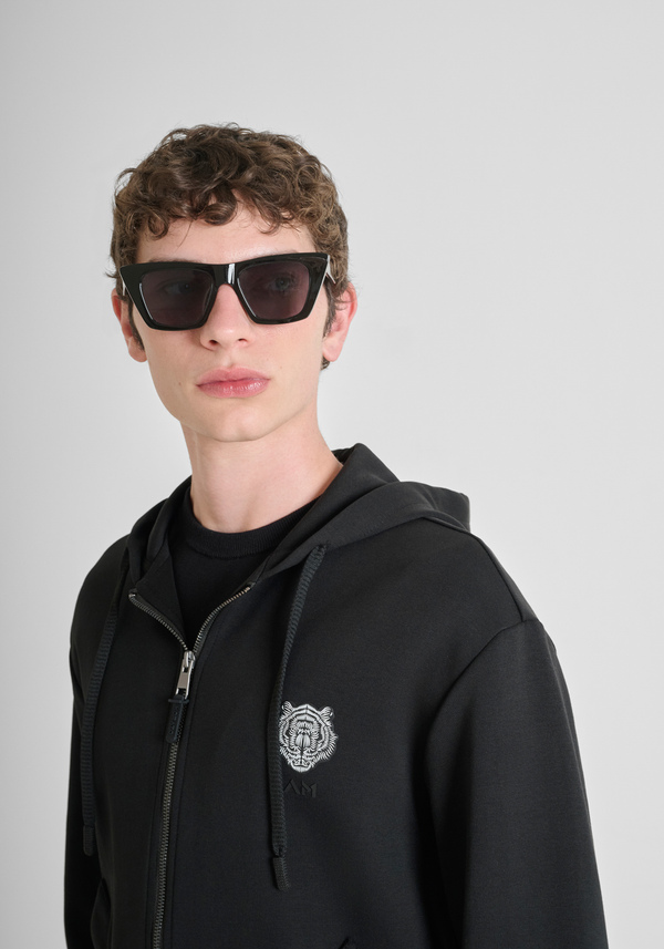 REGULAR FIT HOODIE WITH ZIP IN COTTON BLEND WITH TIGER PATCH - Antony Morato Online Shop