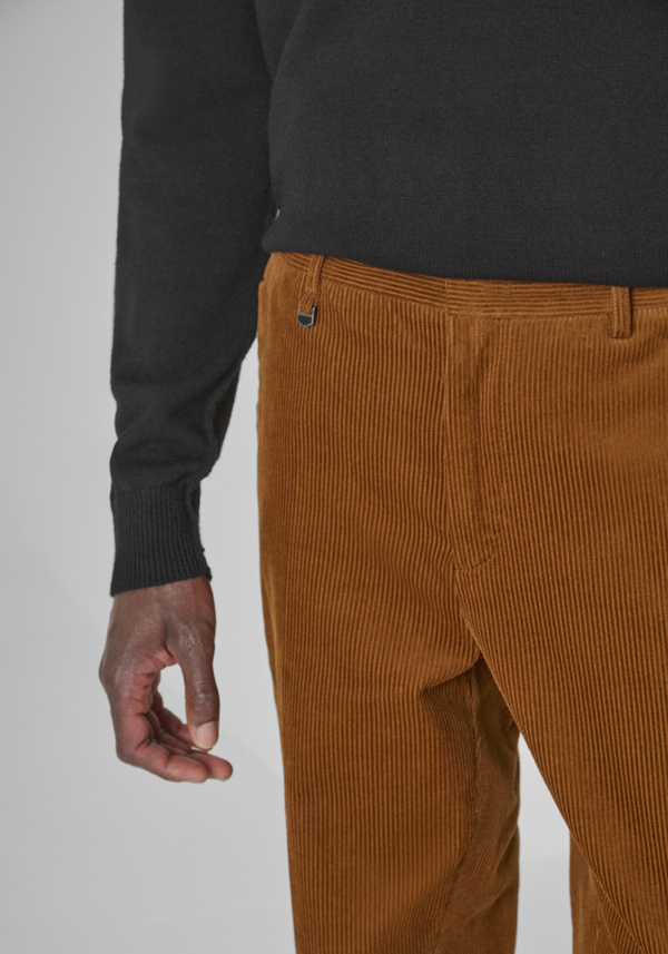 REGULAR FIT TROUSERS "WILL" VELVET - Antony Morato Online Shop
