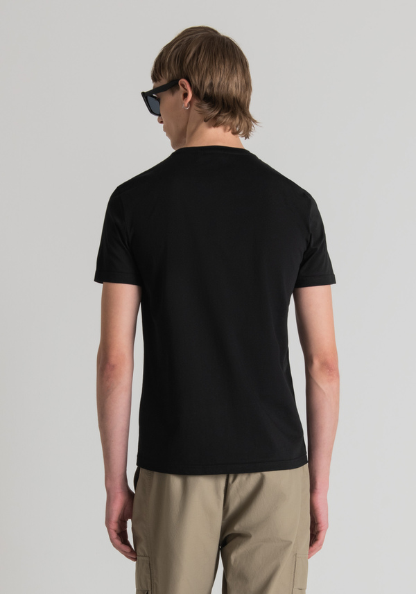 SLIM-FIT T-SHIRT IN PURE COTTON WITH EMBOSSED "MORATO" PRINT - Antony Morato Online Shop